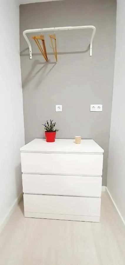 ホテル Hostal Urban Basic ロスピタレート・デ・リョブレガート スペイン